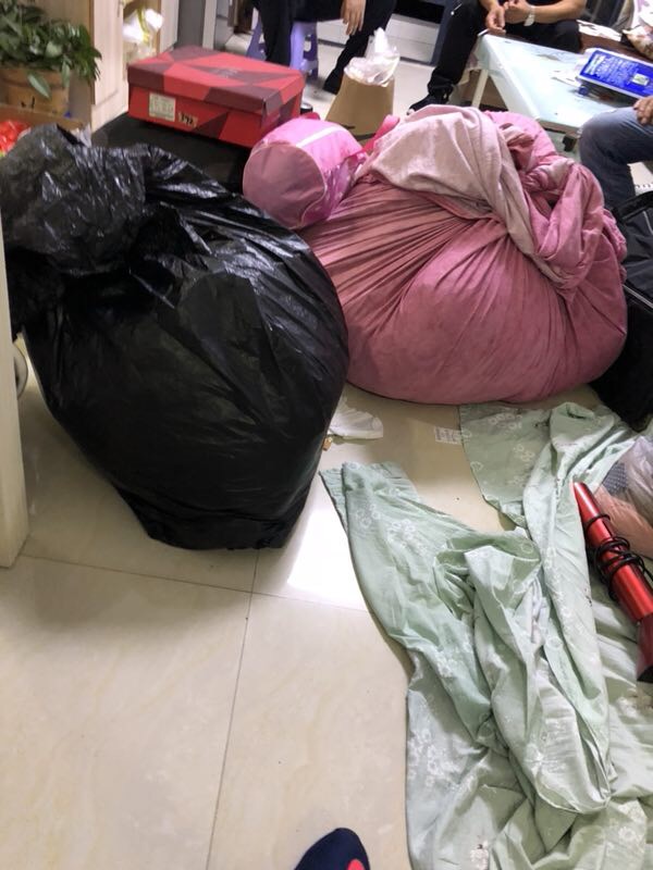 反传销帮帮网团队到达北海现场解救，查询传销窝点把两个受害者直接带到南宁进行反洗脑劝说(图1)