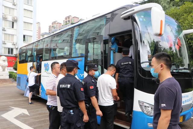 50名“老总”被抓！盘踞在桂林的一个特大传销组织被铲除(图5)